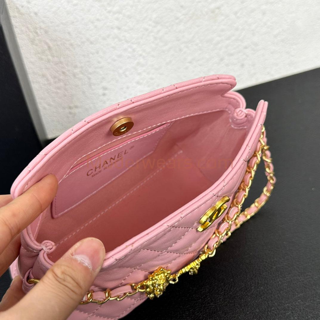 Chic & Stylish Bags