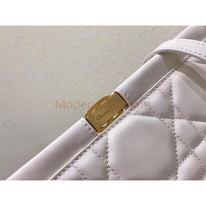 Chic & Stylish Bags