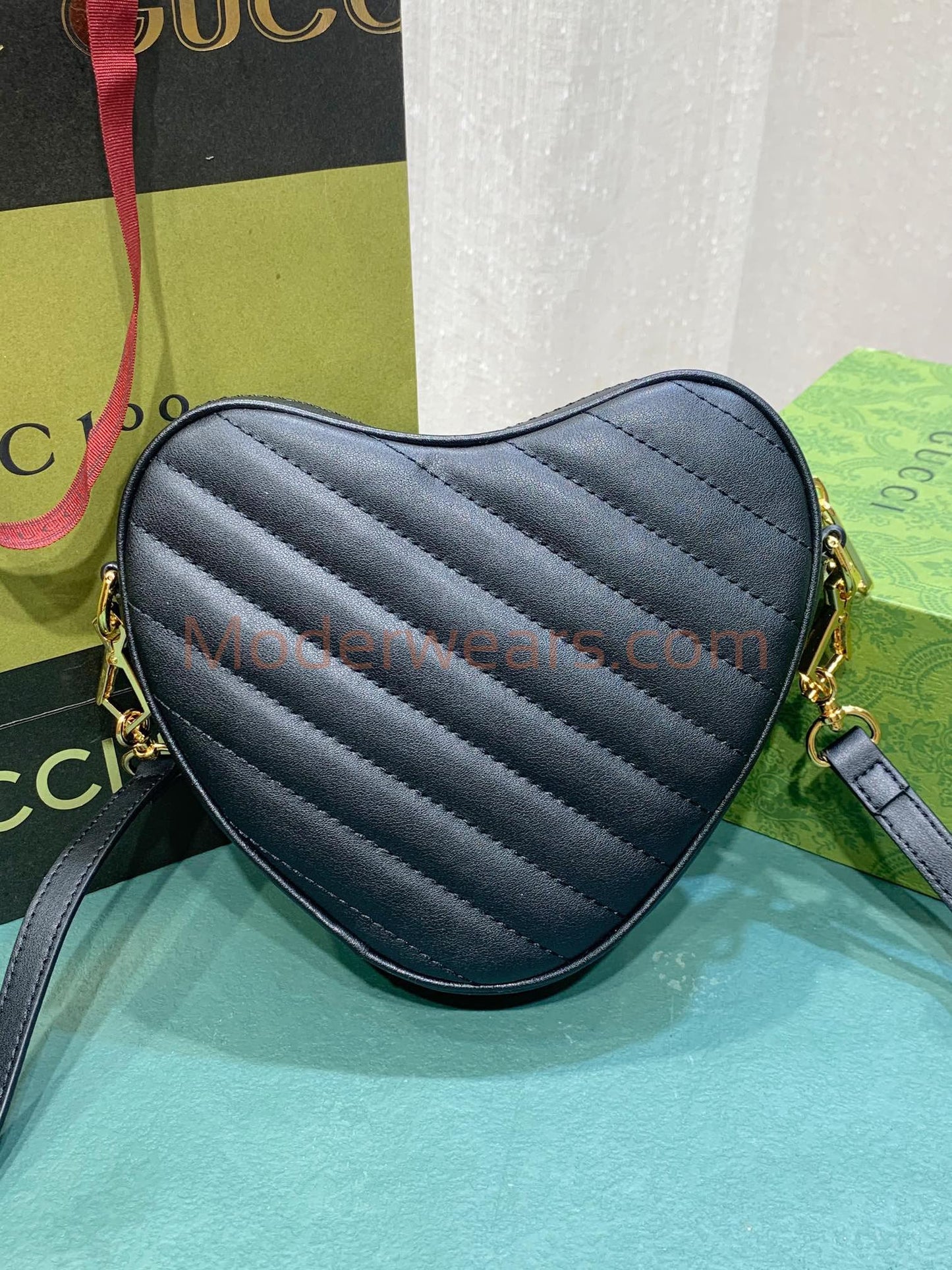 Chic & Stylish Bags