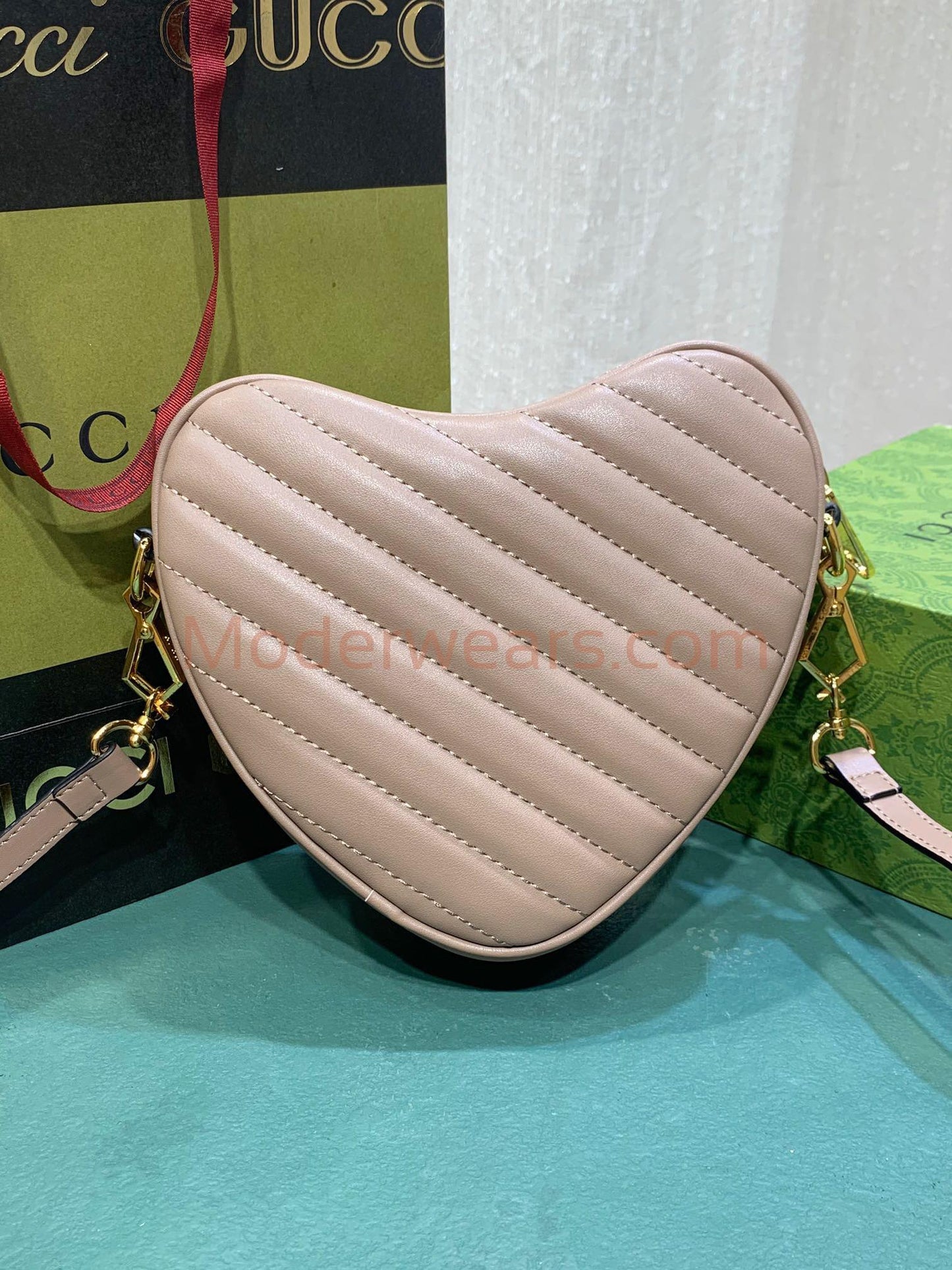 Chic & Stylish Bags
