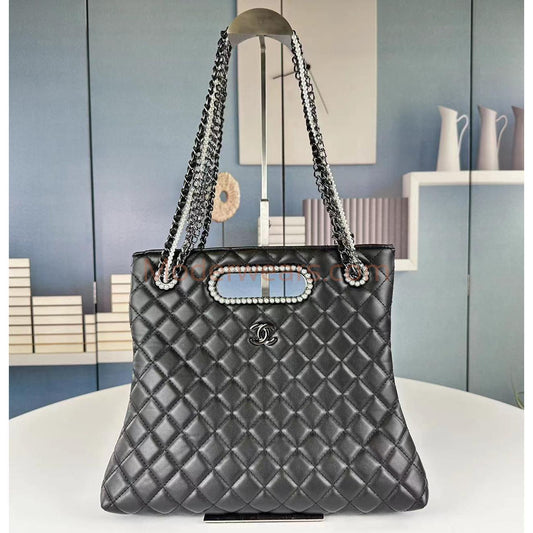 Chic & Stylish Bags