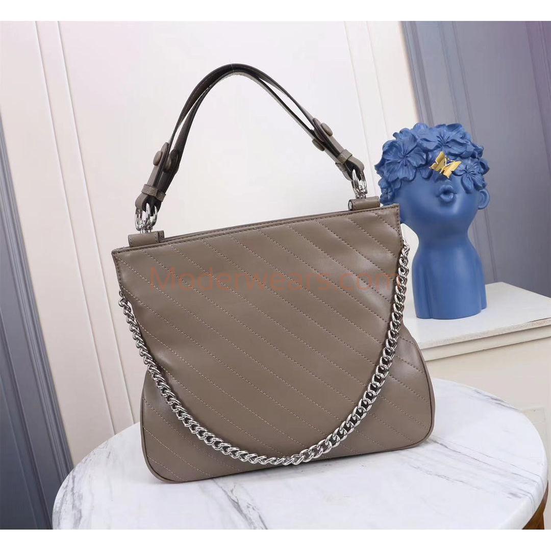 Chic & Stylish Bags
