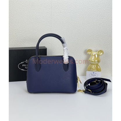 Chic & Stylish Bags