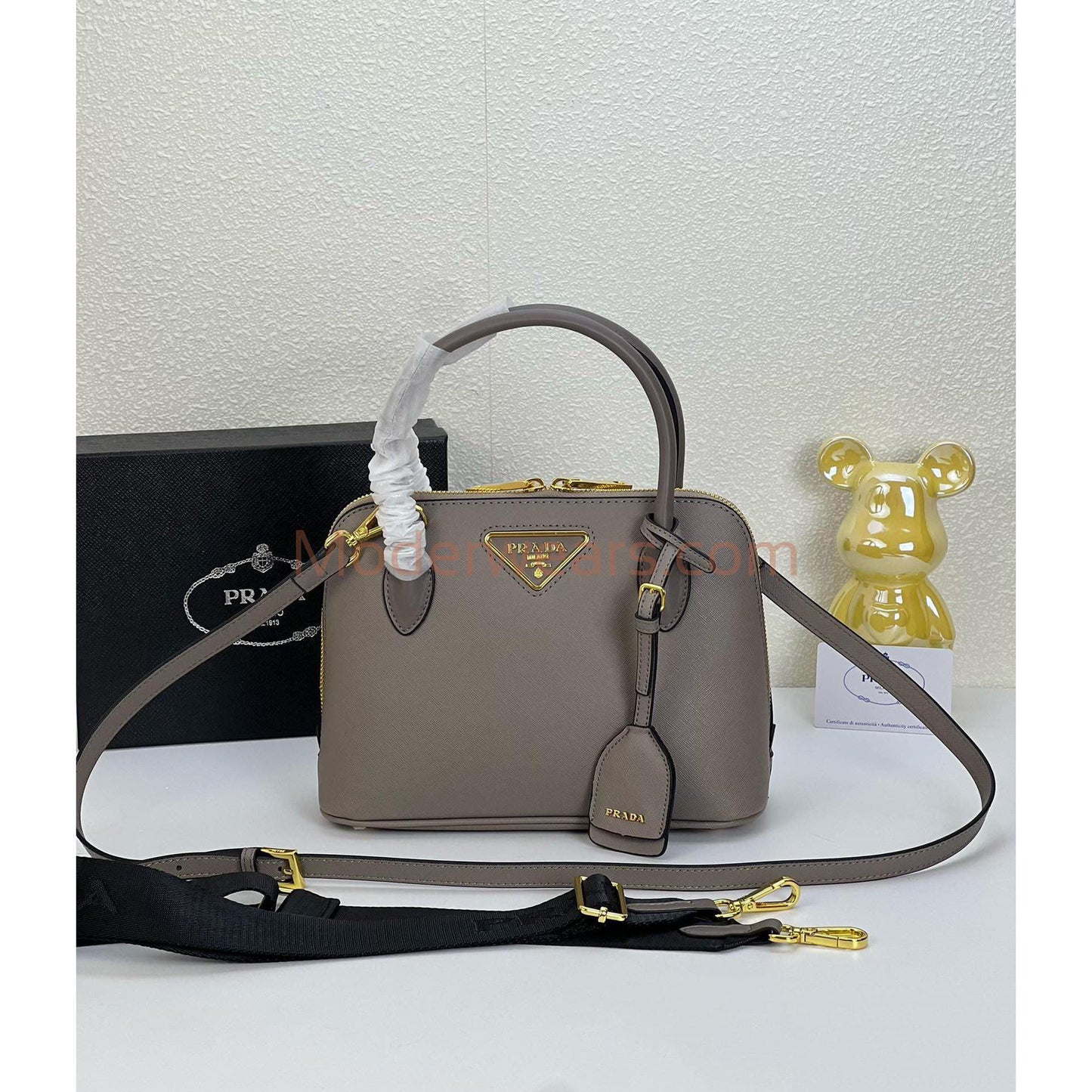Chic & Stylish Bags