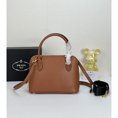 Chic & Stylish Bags