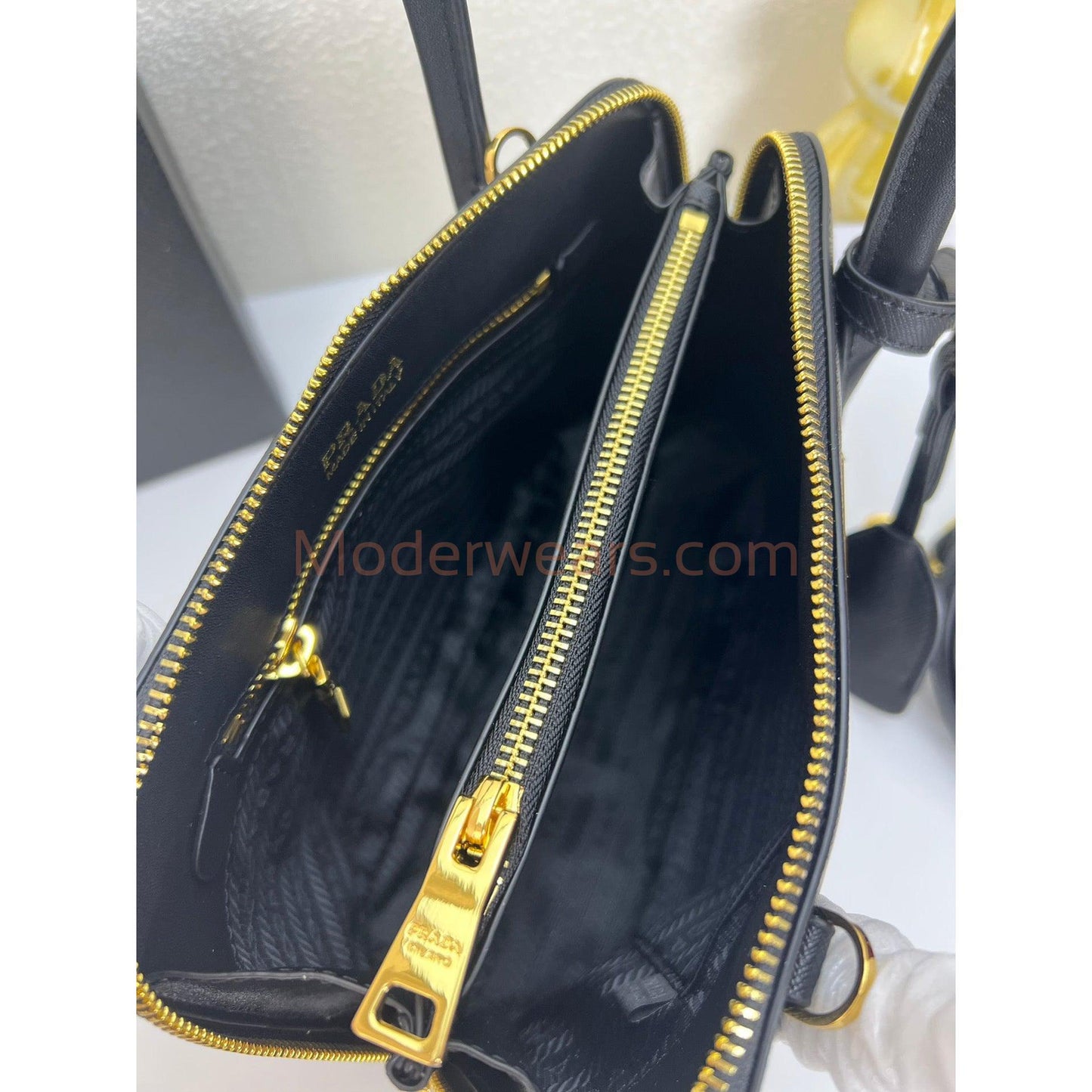 Chic & Stylish Bags