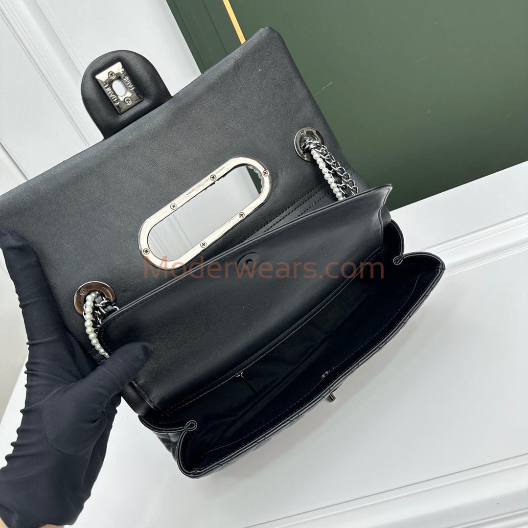 Chic & Stylish Bags
