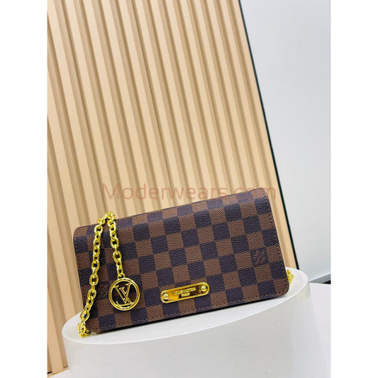 Chic & Stylish Bags