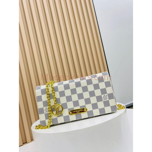 Chic & Stylish Bags
