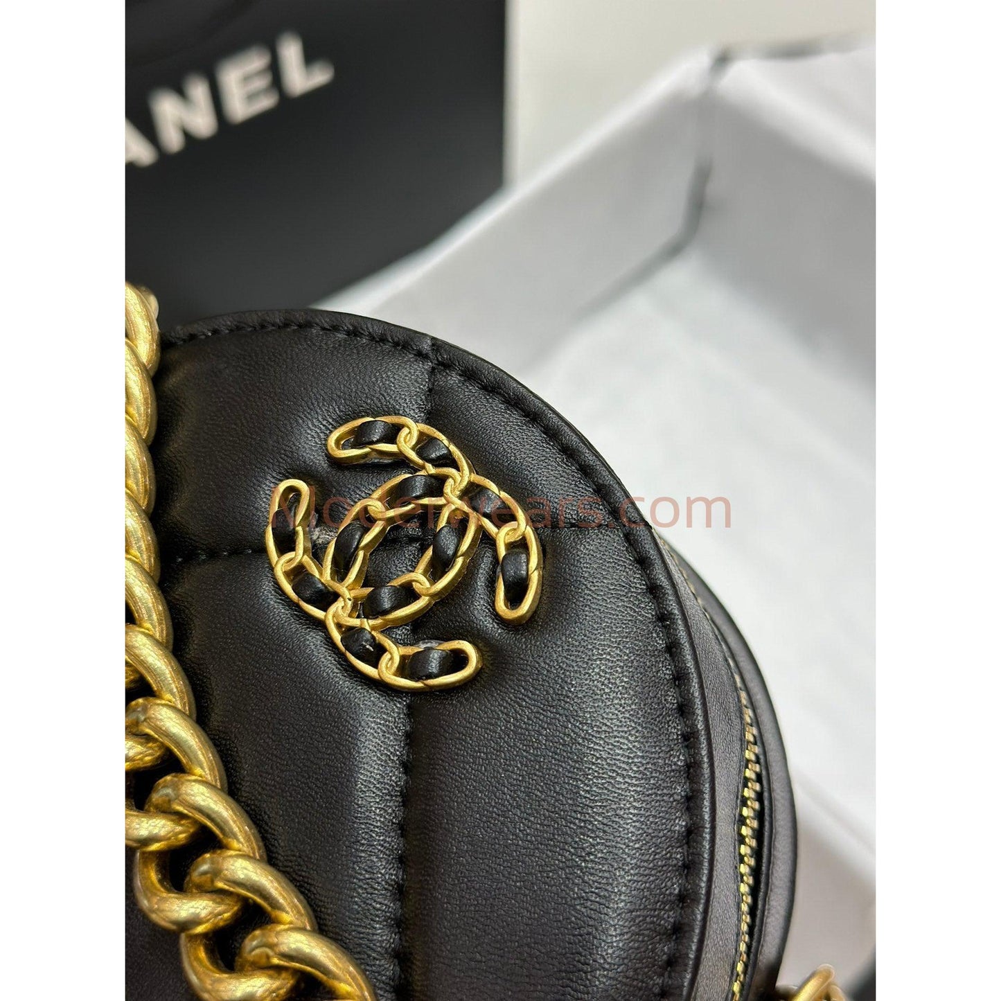 Chic & Stylish Bags