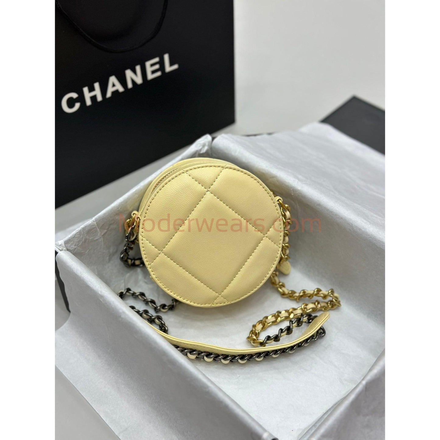 Chic & Stylish Bags