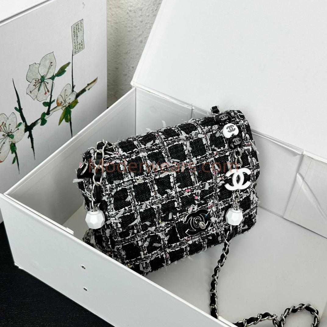 Chic & Stylish Bags