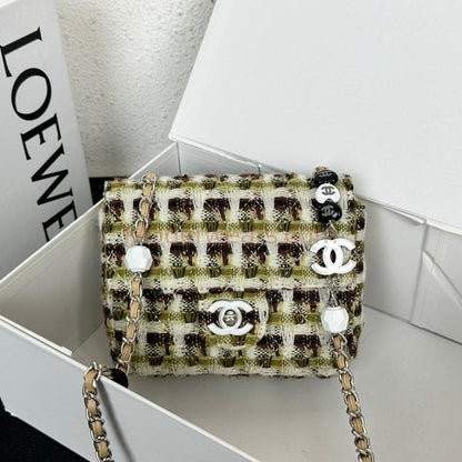 Chic & Stylish Bags