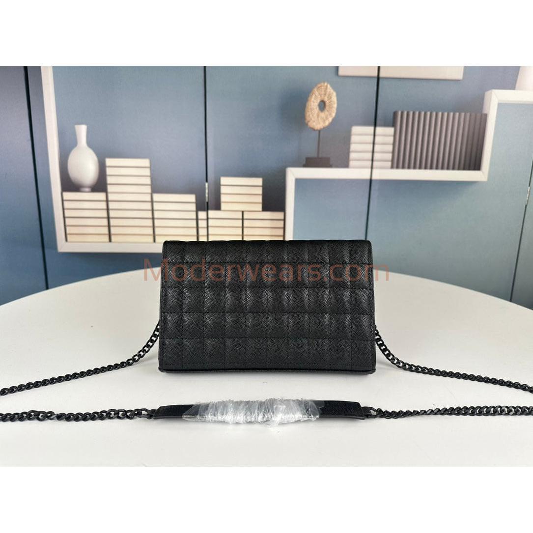 Chic & Stylish Bags