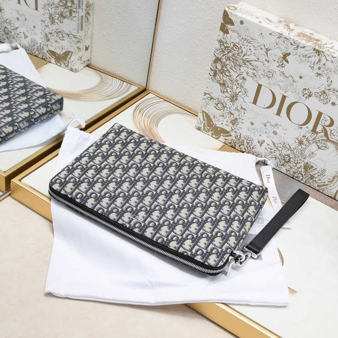 Chic & Stylish Bags