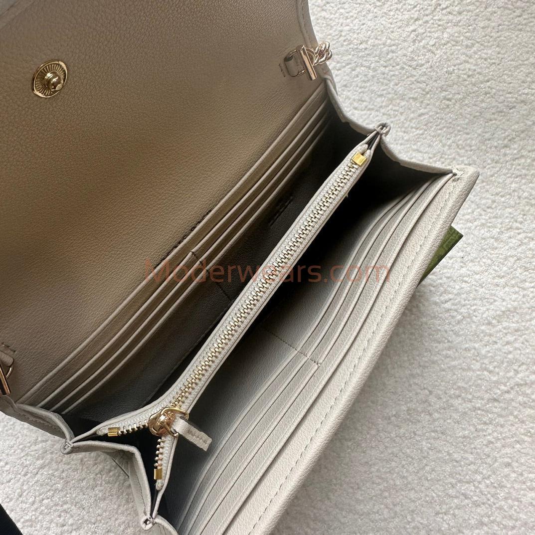 Chic & Stylish Bags