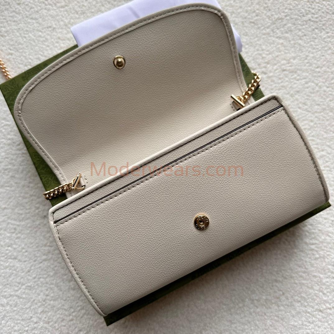 Chic & Stylish Bags