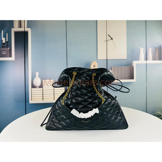 Chic & Stylish Bags