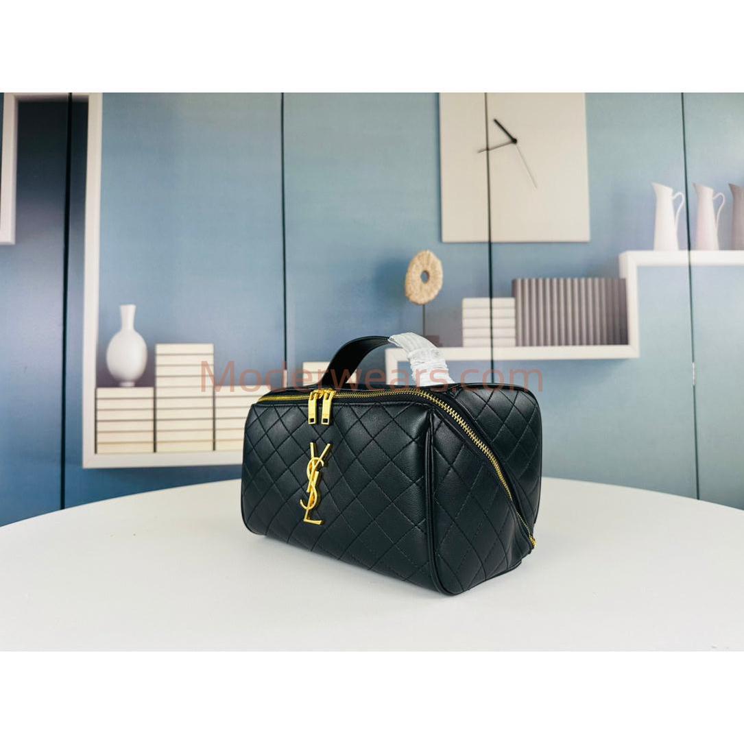 Chic & Stylish Bags