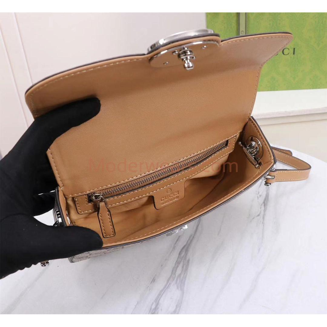 Chic & Stylish Bags