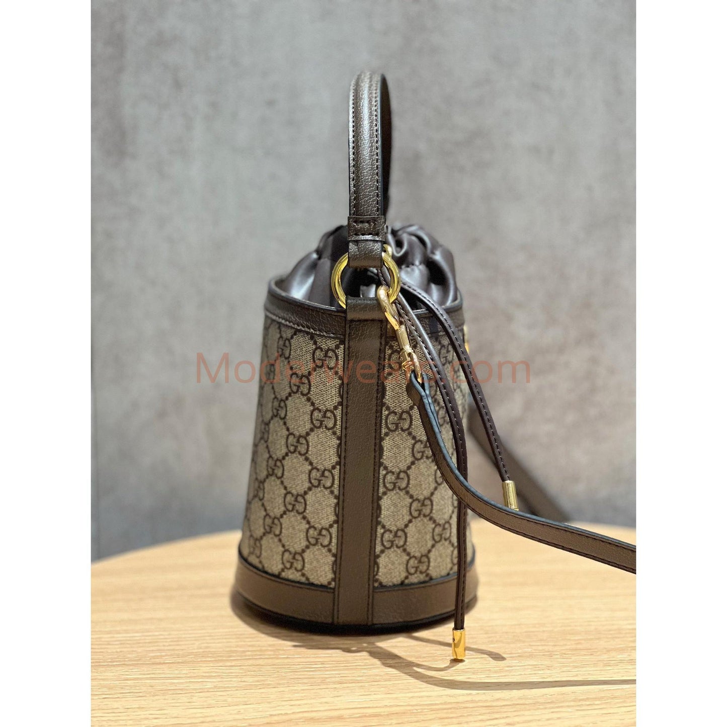 Chic & Stylish Bags