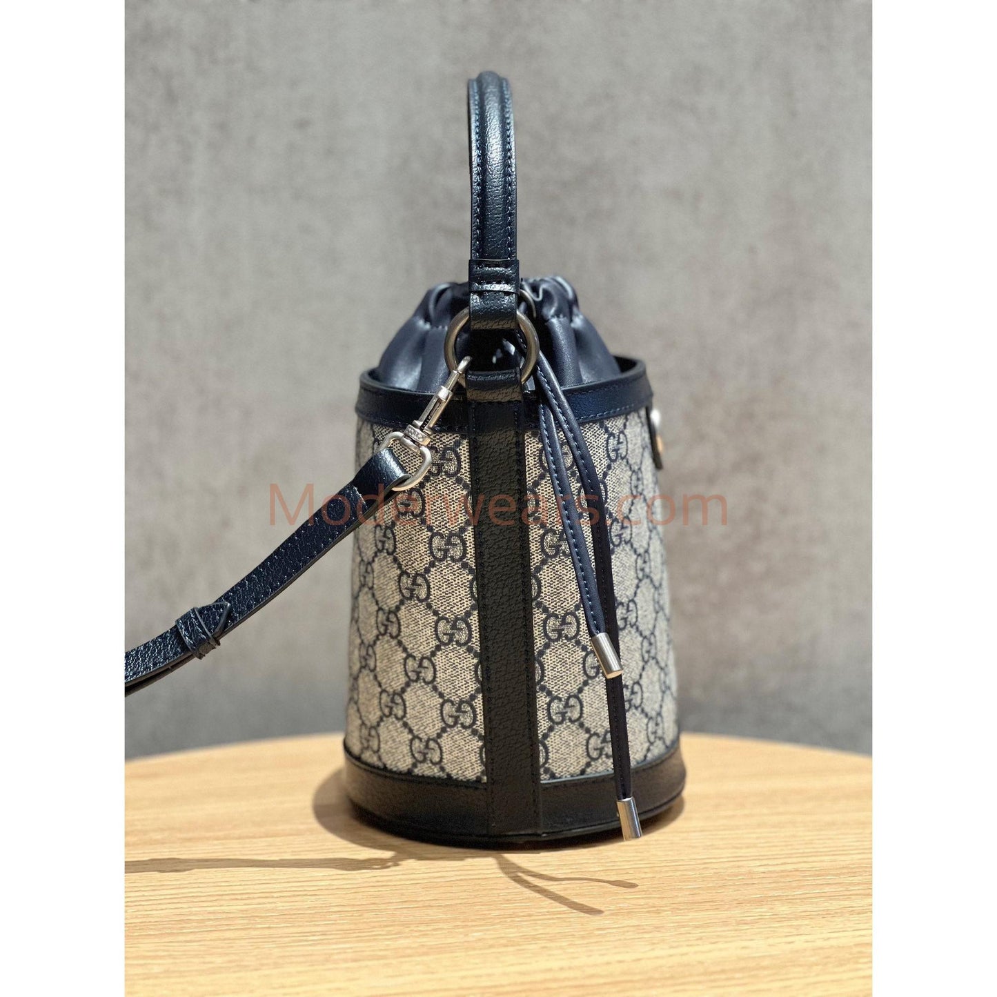 Chic & Stylish Bags