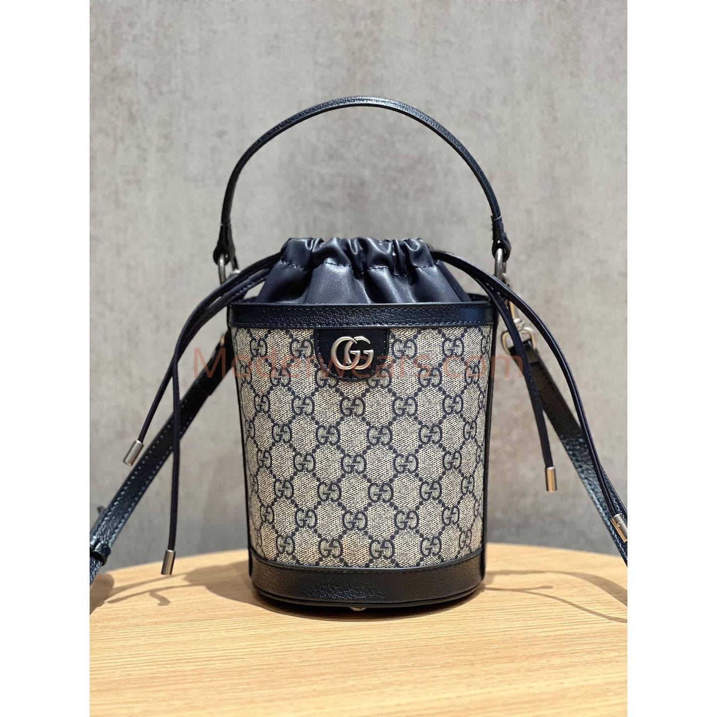 Chic & Stylish Bags