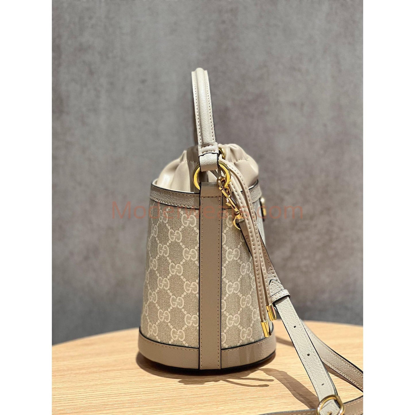 Chic & Stylish Bags