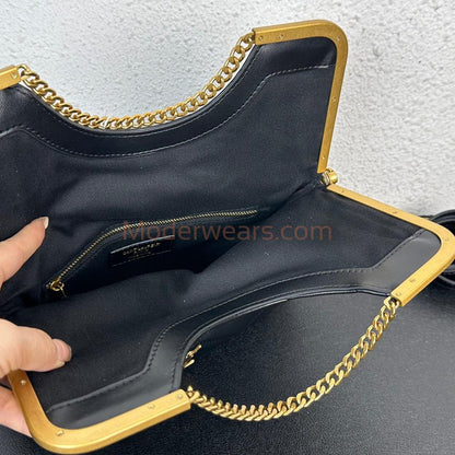 Chic & Stylish Bags