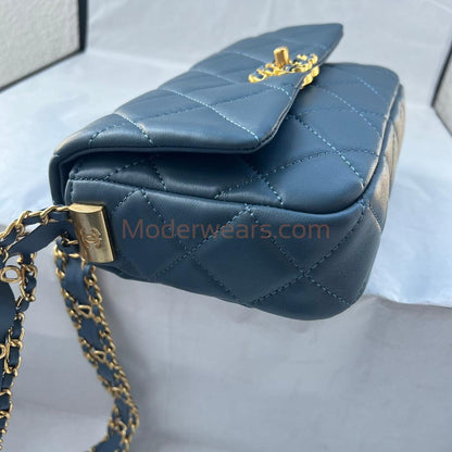 Chic & Stylish Bags