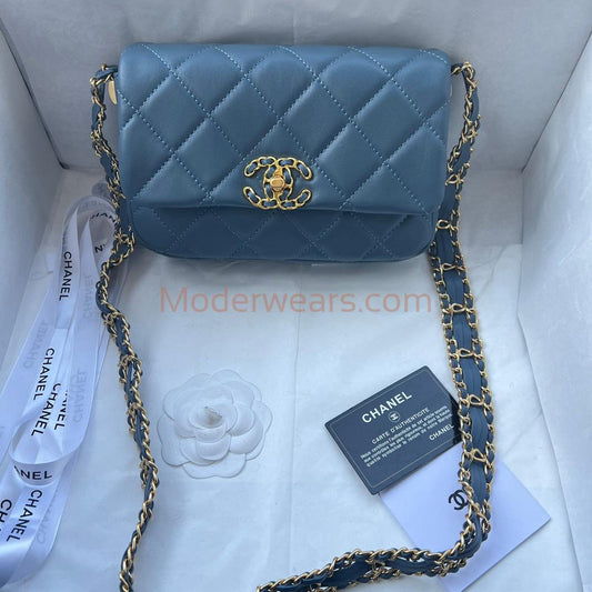 Chic & Stylish Bags