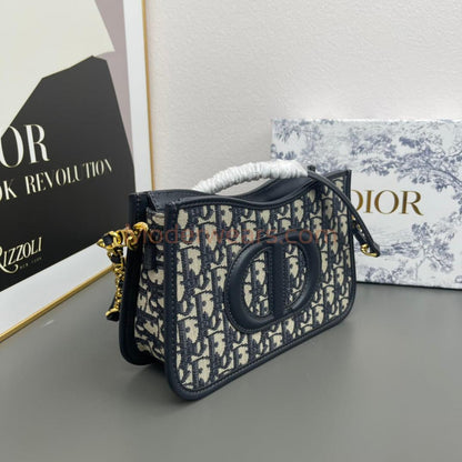Chic & Stylish Bags