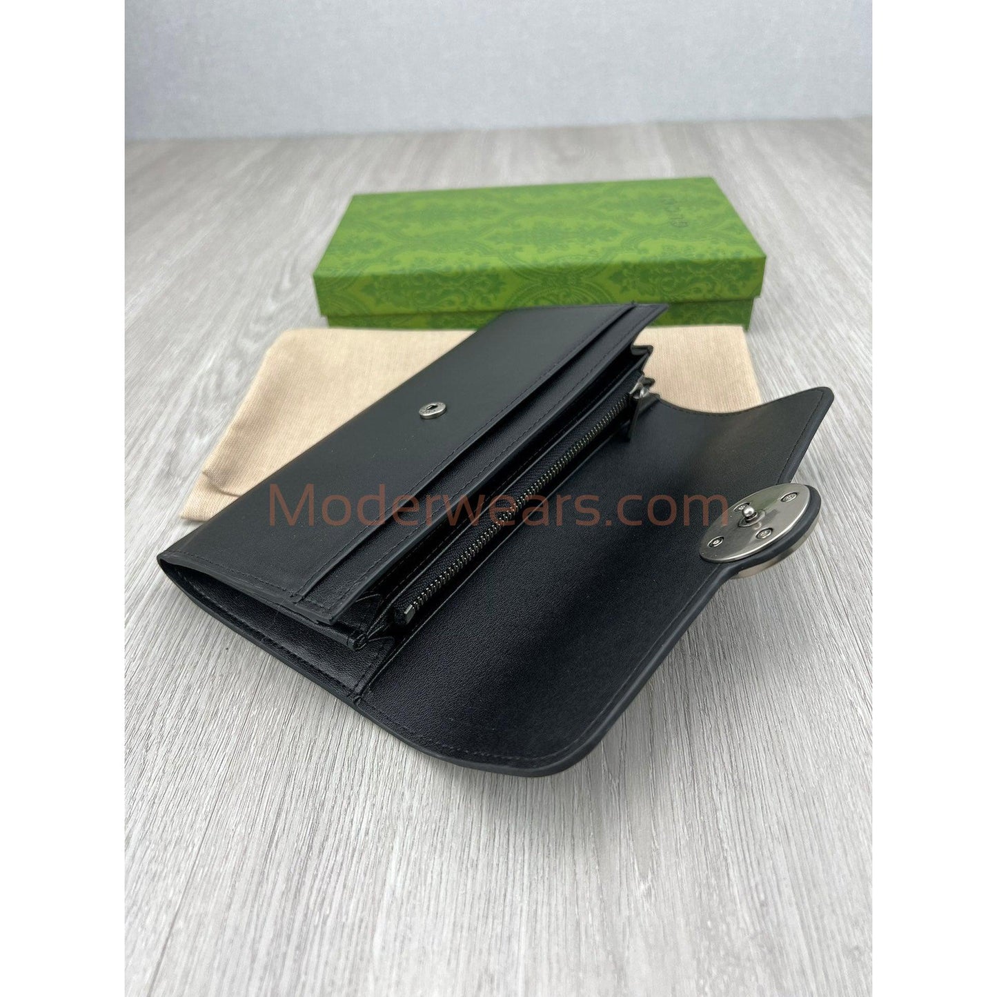 Chic & Stylish Bags