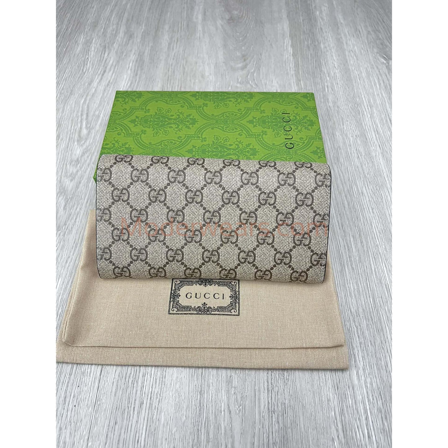 Chic & Stylish Bags