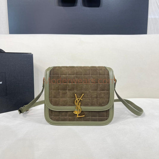 Chic & Stylish Bags