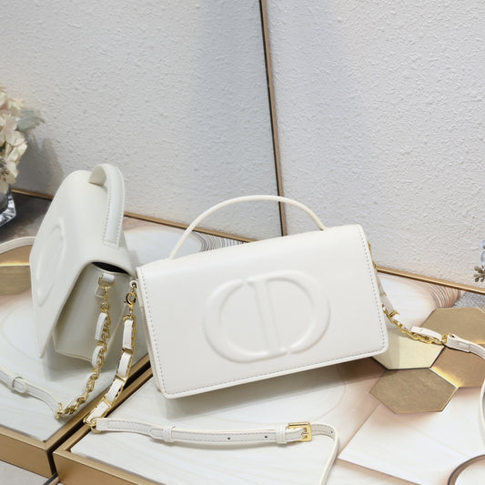 Chic & Stylish Bags