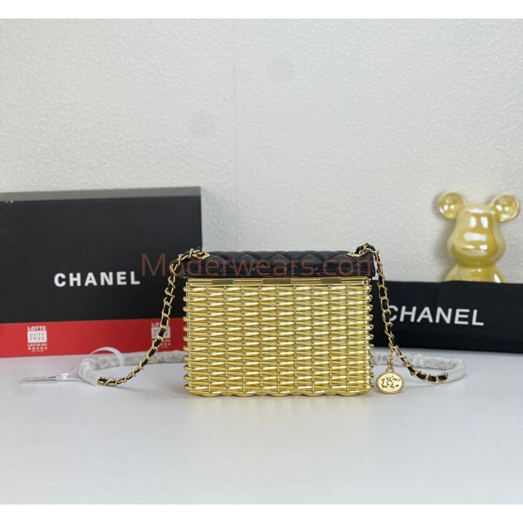 Chic & Stylish Bags