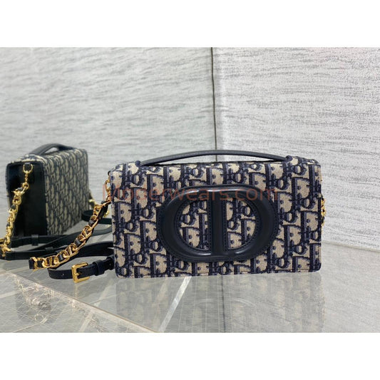 Chic & Stylish Bags