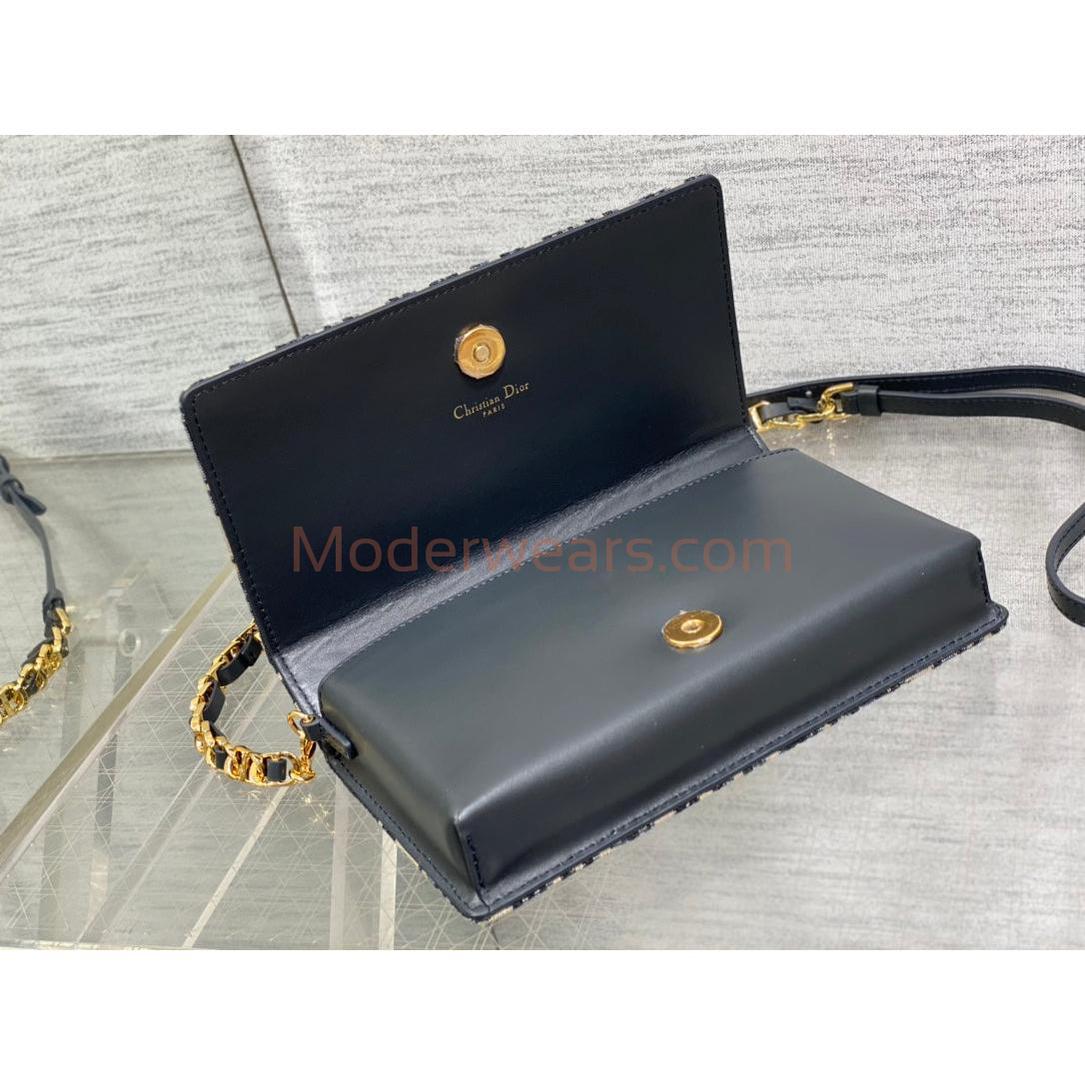 Chic & Stylish Bags