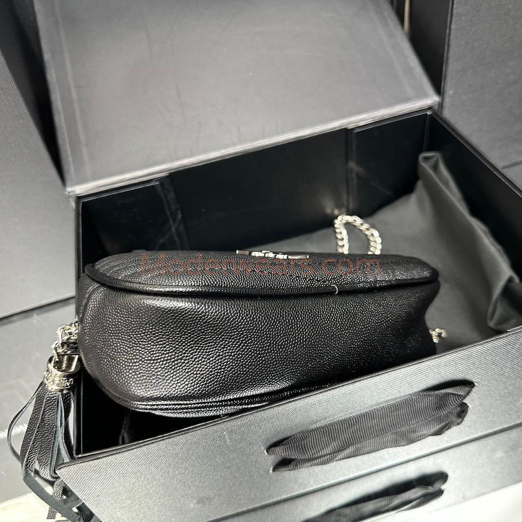 Chic & Stylish Bags
