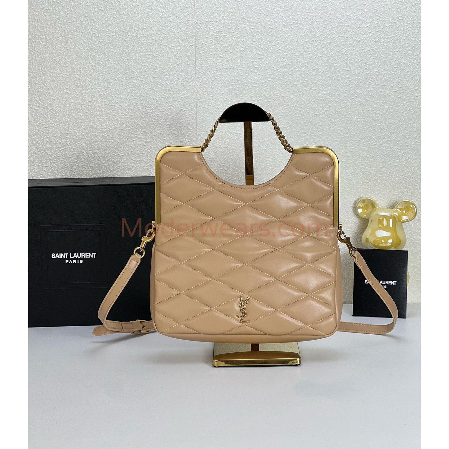 Chic & Stylish Bags