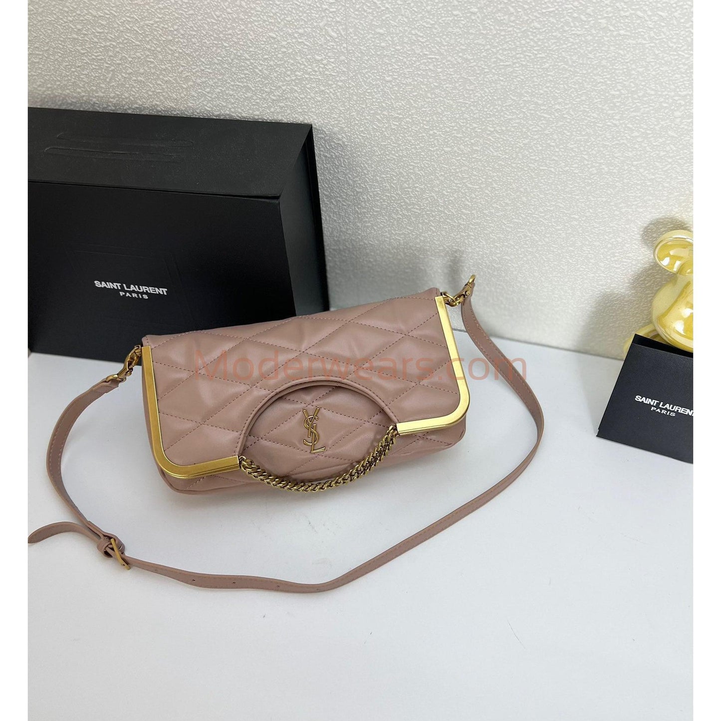 Chic & Stylish Bags