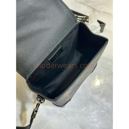 Chic & Stylish Bags