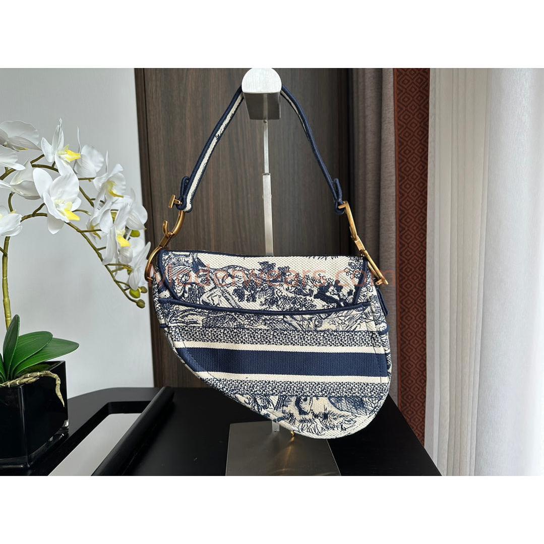 Chic & Stylish Bags