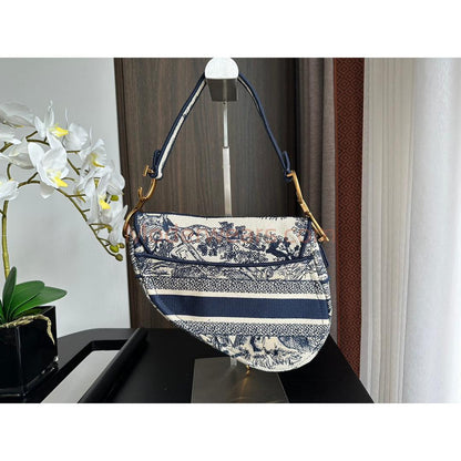 Chic & Stylish Bags