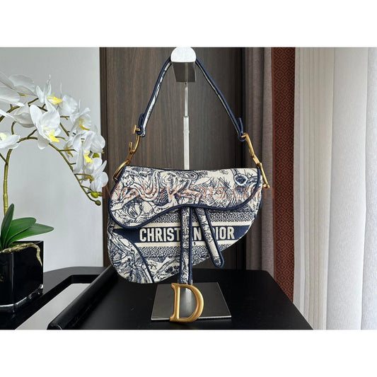 Chic & Stylish Bags