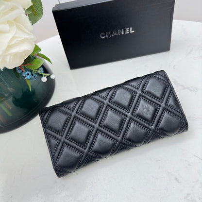 Chic & Stylish Bags