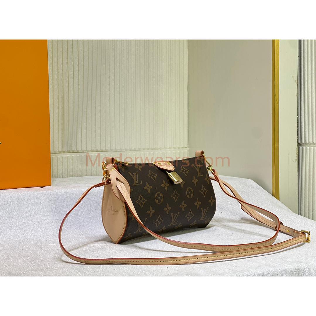 Chic & Stylish Bags