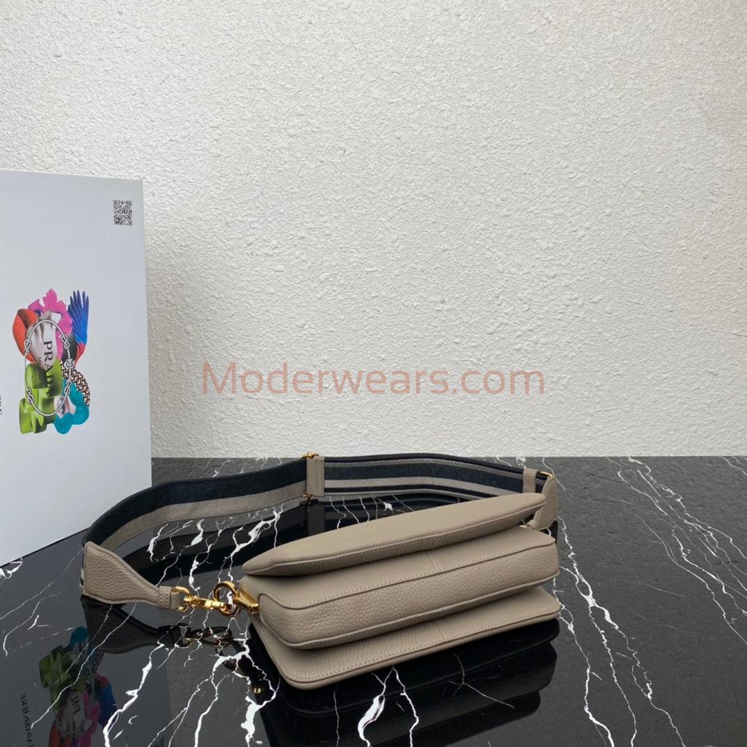 Chic & Stylish Bags
