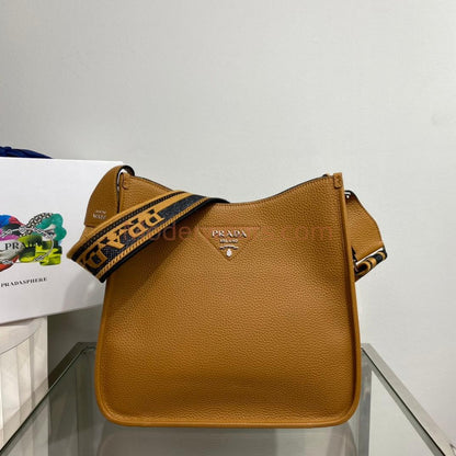 Chic & Stylish Bags